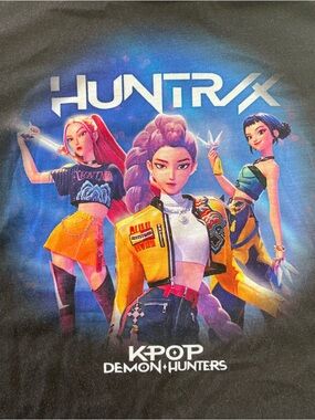 HUNTRX K-Pop Demon Hunters Graphic Tee - Black with Blue & Yellow Print